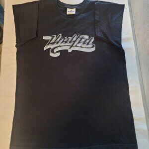 Undefeated T-Shirt Script Logo Black & Chrome Streetwear Tee Men's Size Small